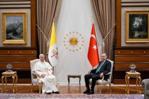 Turquie : Ankara accueille le Pape Léon XIV sous 21 coups de canon